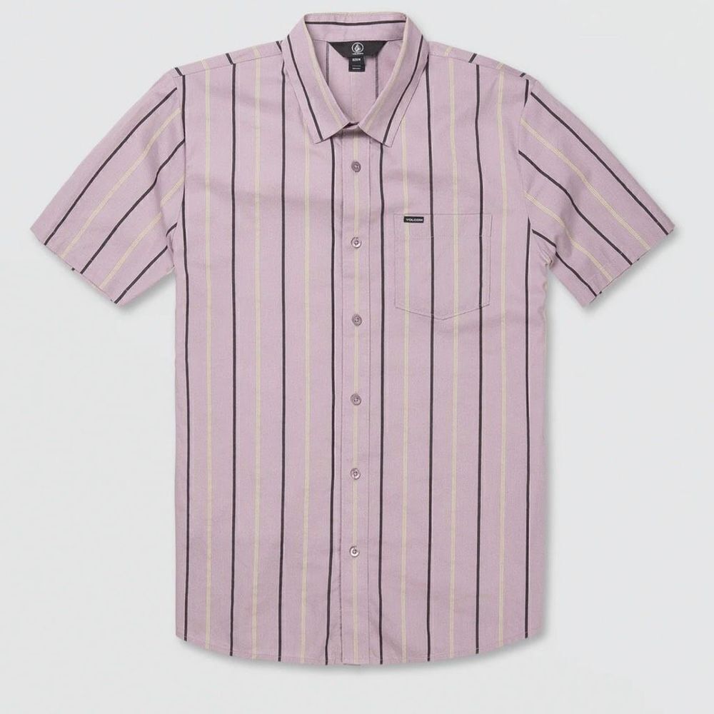 Volcom Warbler Short Sleeve Button Down Woven Nirvana Mens Purple Size Small NWT